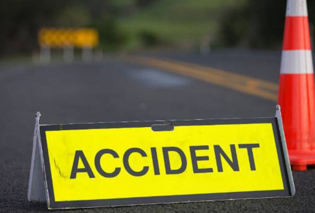 Tragic accident in Kasganj: Unknown car driver crushed bike rider, death