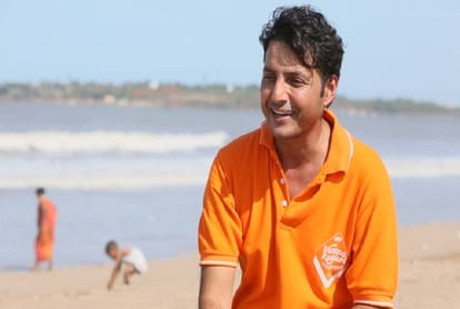 team india Star batsman Rohit Sharma takes part in Versova beach clean-up drive