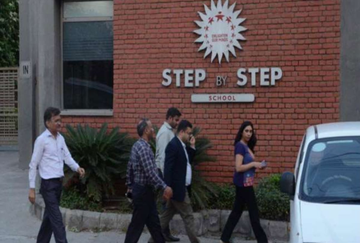 sample taken from the food from step by step school has failed in noida