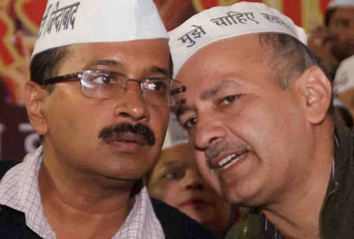 After judgment of SC officials of Delhi Govt authorities refusing to accept transfer posting order