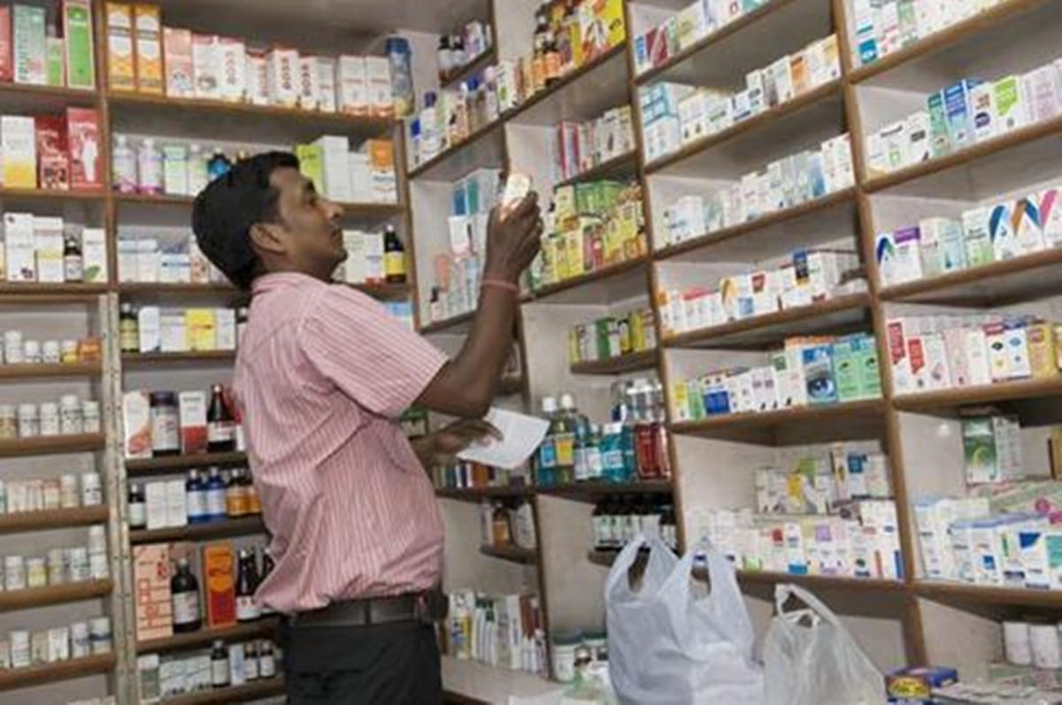 pharmacist protest against new law at Jantar Mantar on 29 November