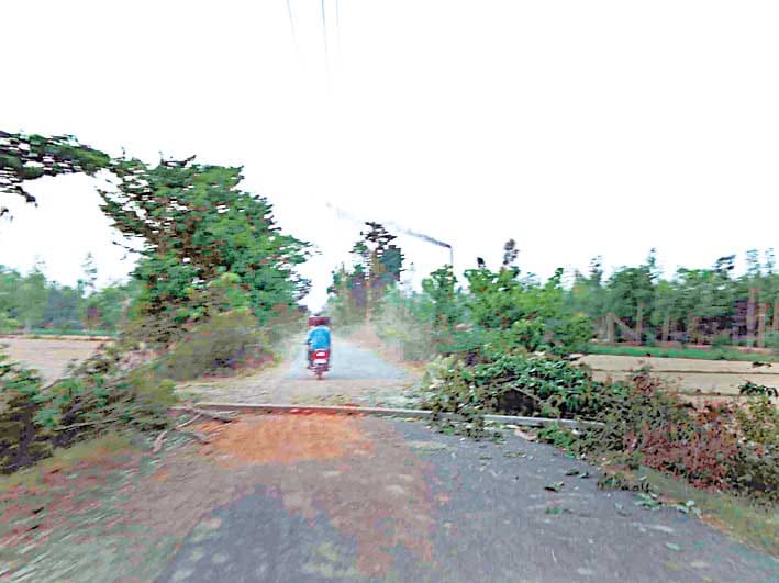 more than hundred villages are in dark