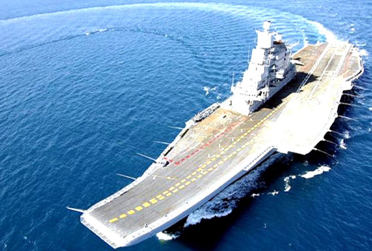 China and Taiwan tension: US and UK deploy three aircraft carriers in the South Sea