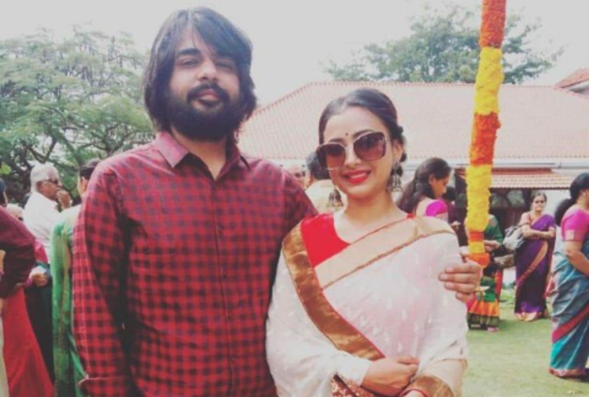 shweta prasad basu get secretly engaged with her boyfriend rohit mittal