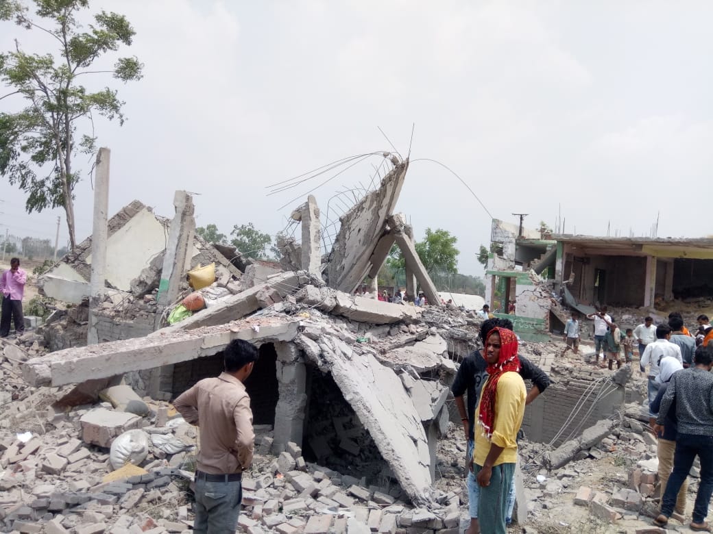 blast in lucknow kakori area 