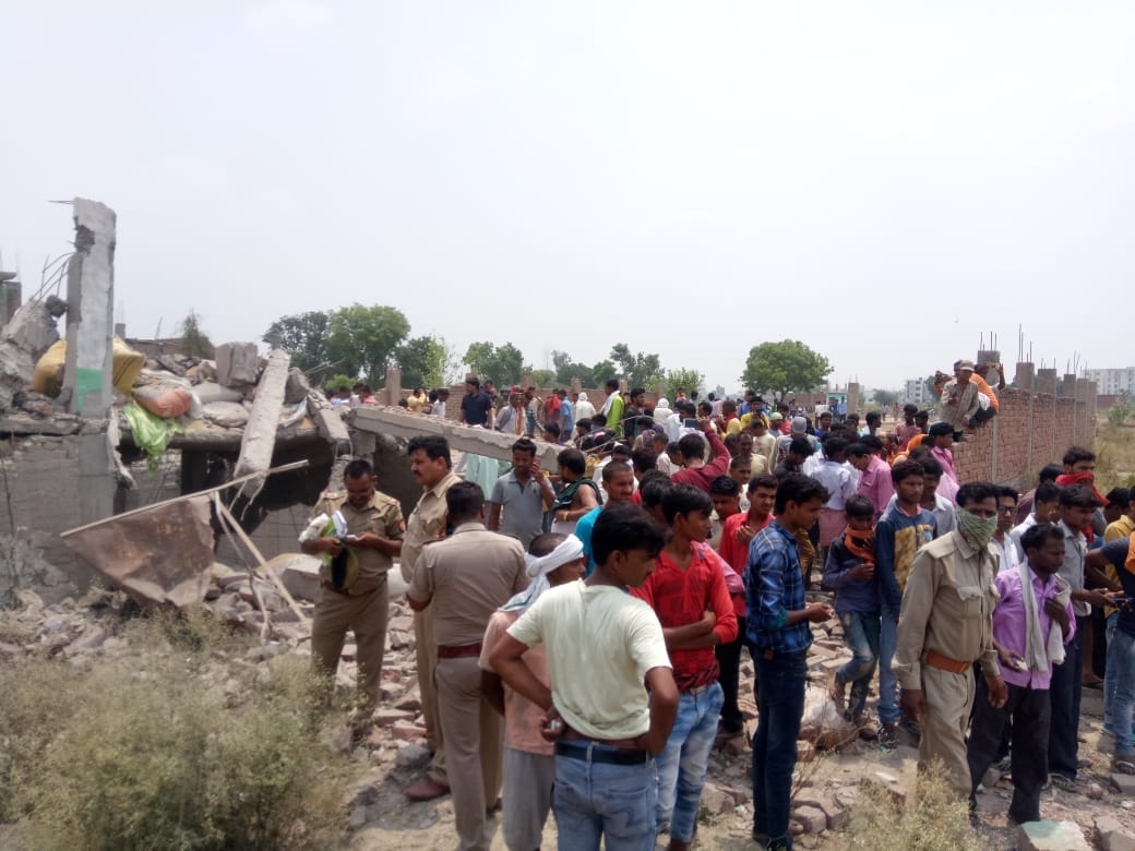 blast in lucknow kakori area 