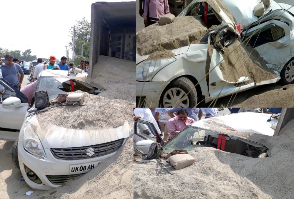  Car Accident in Muzaffarnagar haridwar highway miracle save passengers life