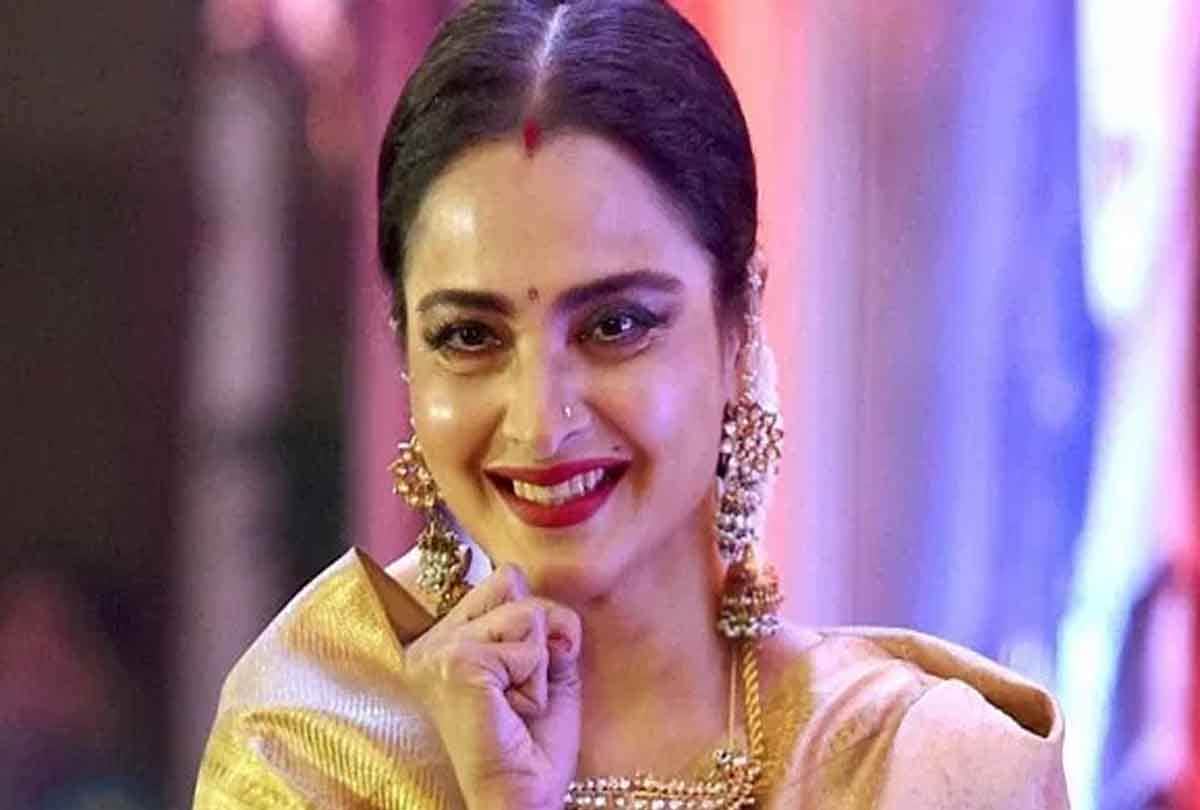 the real name 10 bollywood stars and reason behind it