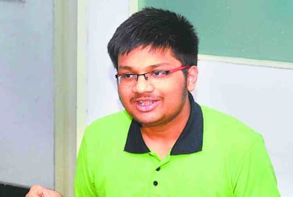 chandigarh amar ujala samwad, cbse toppers told success tips to crack exam