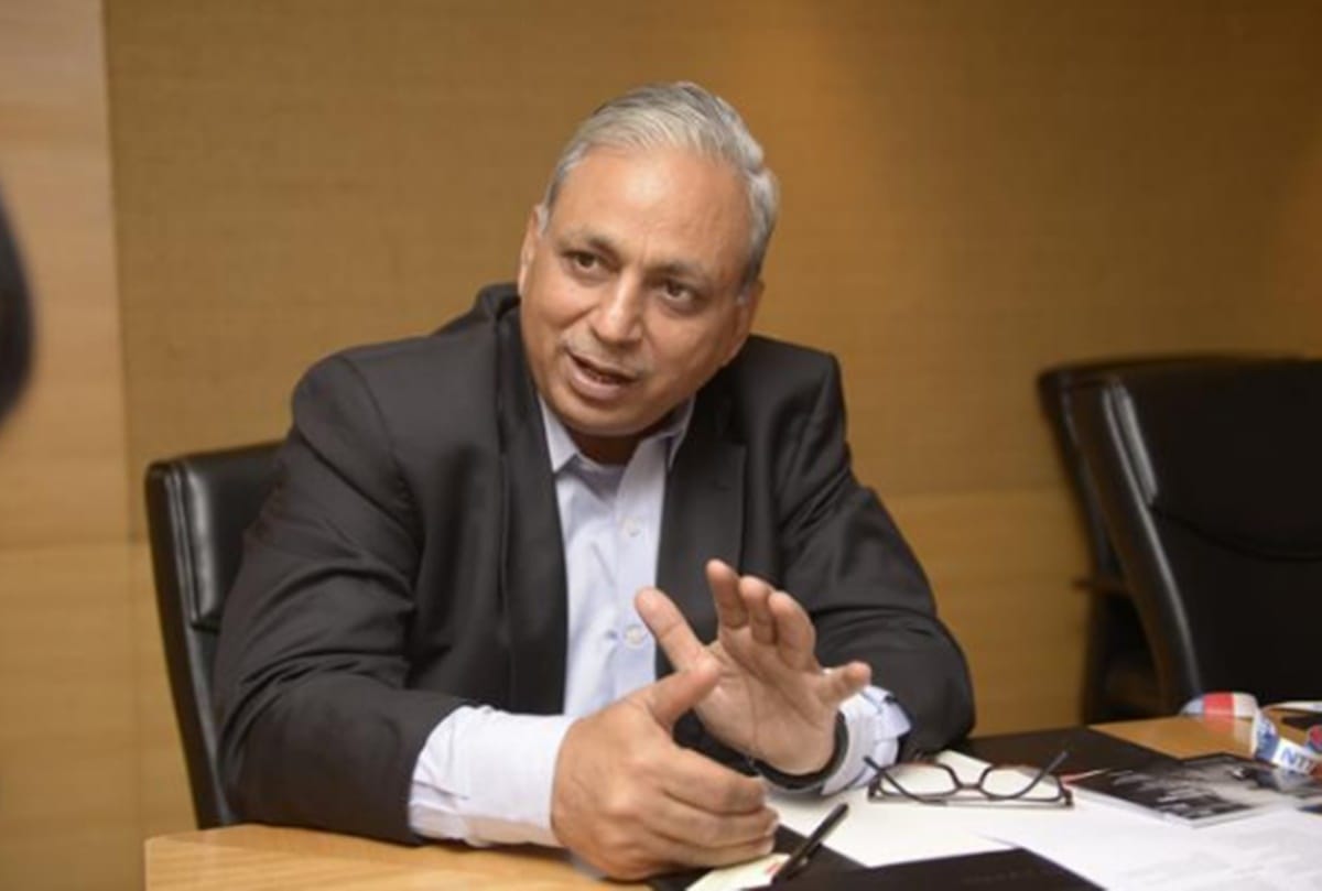 Tech Mahindra CEO CP Gurnani said that 94 percent IT graduates are not fit for hiring
