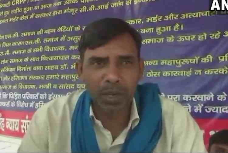100 Dalits from jind converted to Buddhism