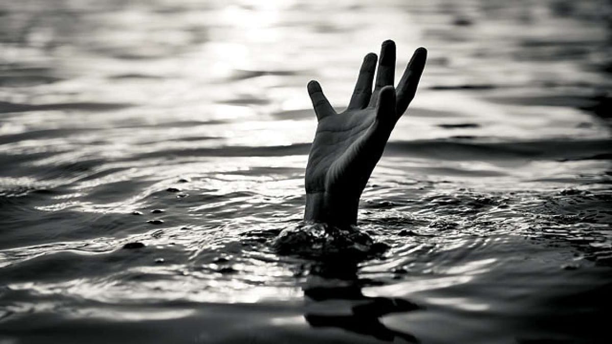 Minor girl commits suicide by jumping into canal in Faridkot of Punjab