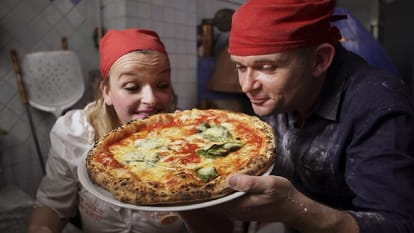 know why we eat more food when we eat with someone