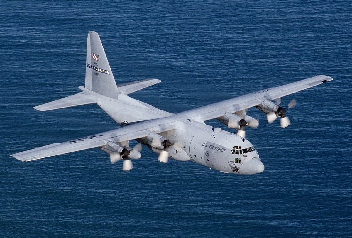 soldier steal plane and fly in remember of his wife