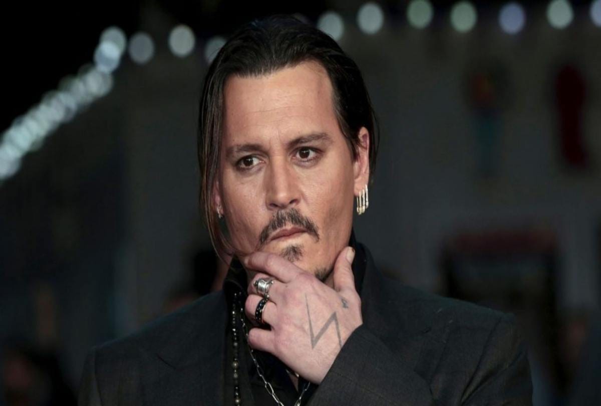 Hollywood star Johnny Depps health after new photos appear online