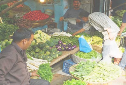 milk and vegetable crisis in Himachal due to Farmer's movement