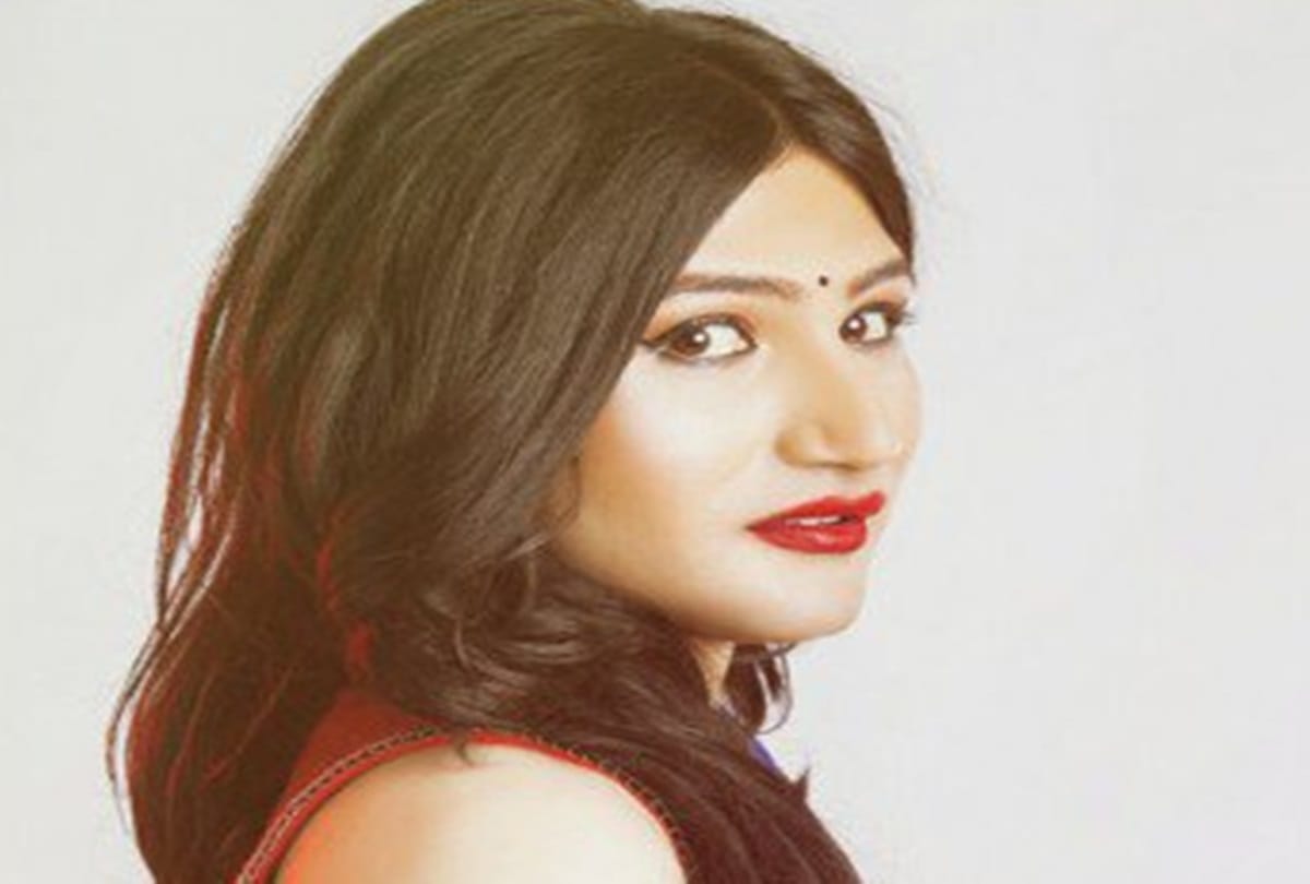 coronavirus pandemic Mahika Sharma stuck in london due to lockdown in   india for Coronavirus covid 19