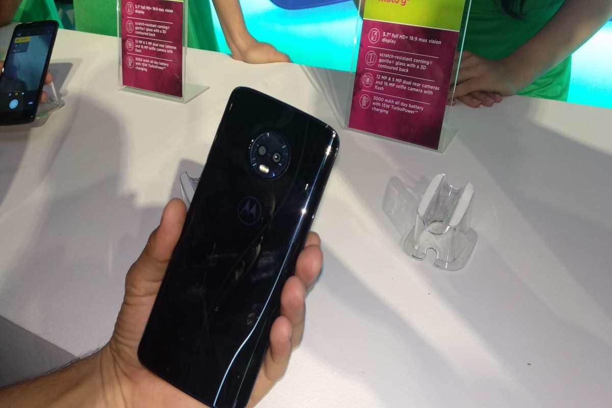 4 best smartphones you can buy for your parents