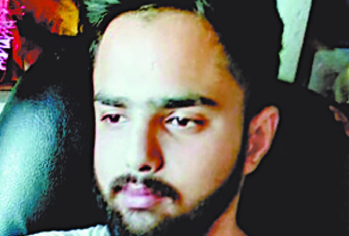 B.Tech student died with electricity shock in lucknow