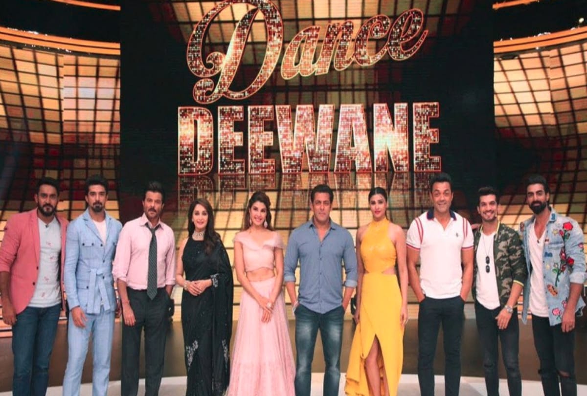 Salman Khan and Madhuri Dixit recreate Hum Aapke Hai Koun scene in Dance Deewane show 