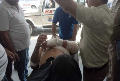 student attacked with a sharp weapon on his teacher at paonta sahib