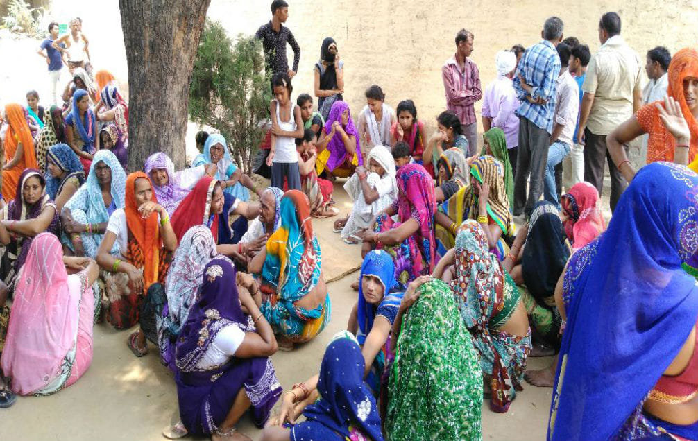 funeral of mathura road accident victims in barhan