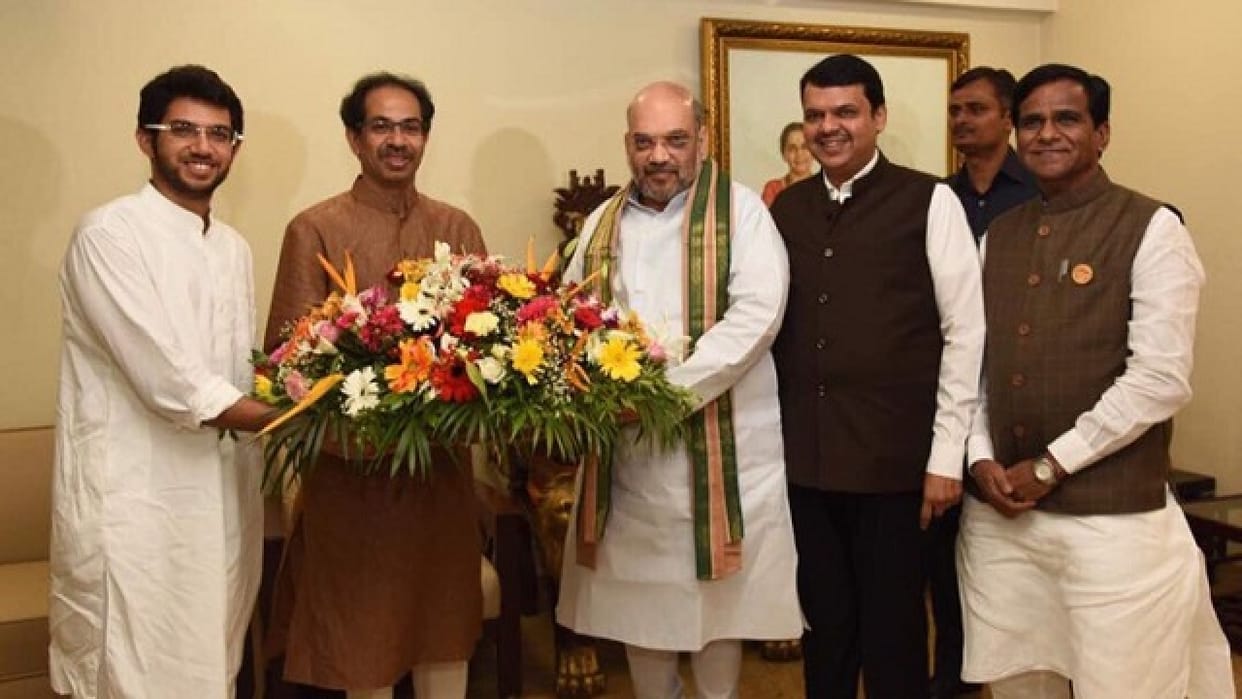 Amit Shah meets Shiv Sena chief Uddav Thackeray