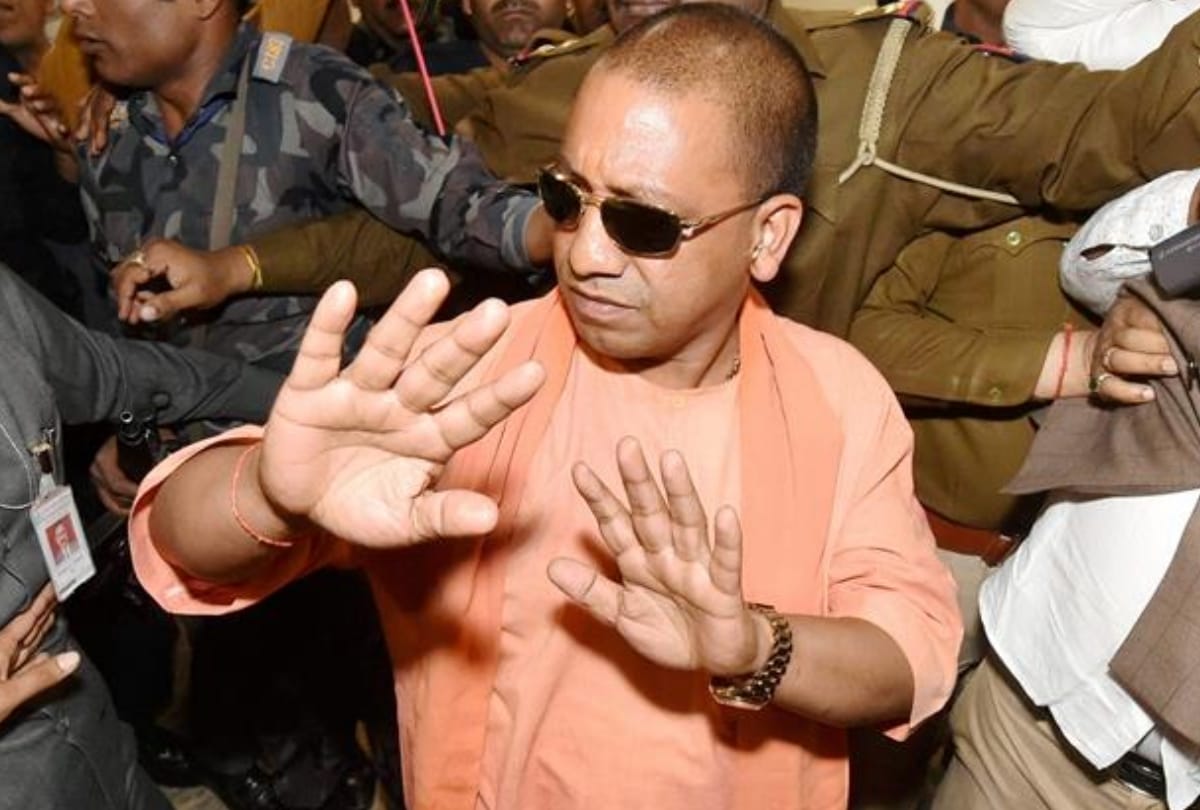 CM yogi adityanath has strong relation to azamgarh