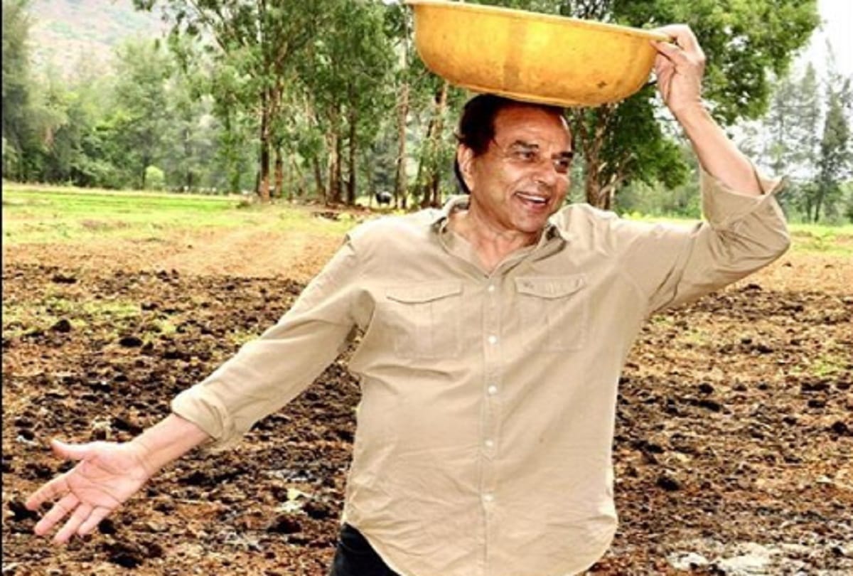Bollywood Actor Dharmendra Told about First Love and Secret to be Movie Artist