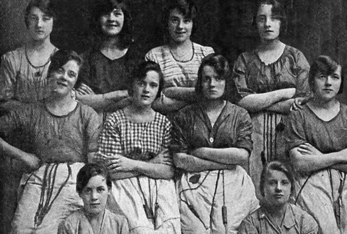 Ghost Spotted In 118 Year OLd Photo Of 15 Girls Outside Linen Mill in Ireland 