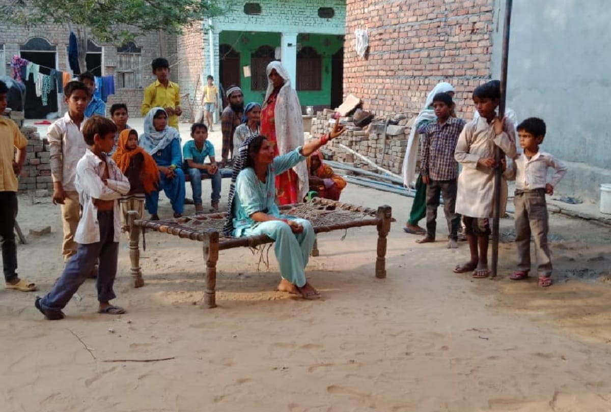 woman died after tantra mantra in front of her husband in palwal