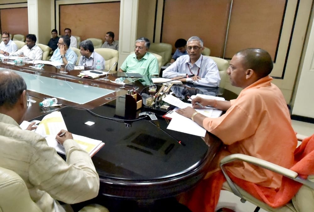 yogi adityanath on clean india campaign.