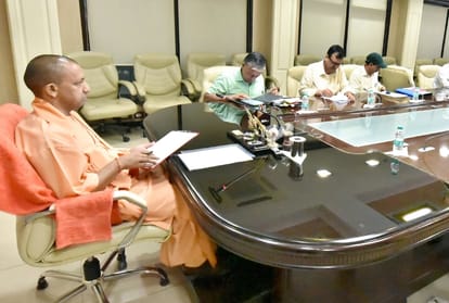 yogi adityanath on clean india campaign.