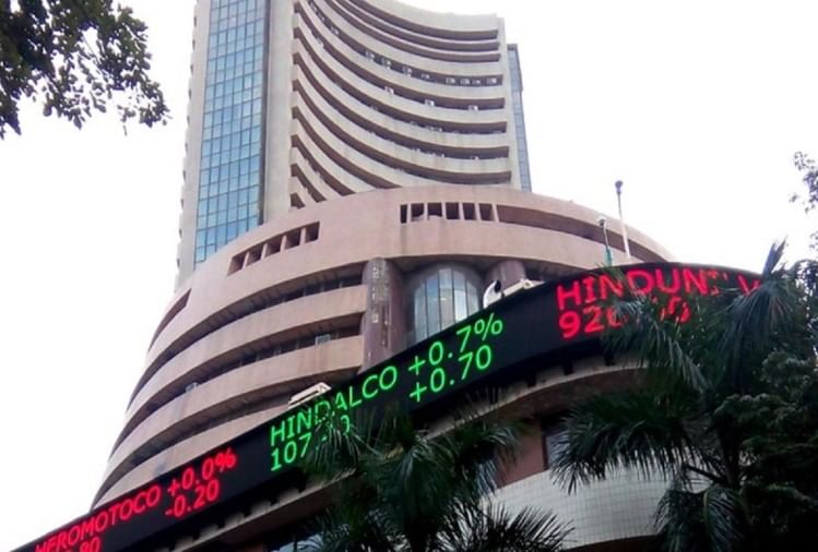 Sharp Fall In The Stock Market Sensex Fell More Than 1300 Points Nifty