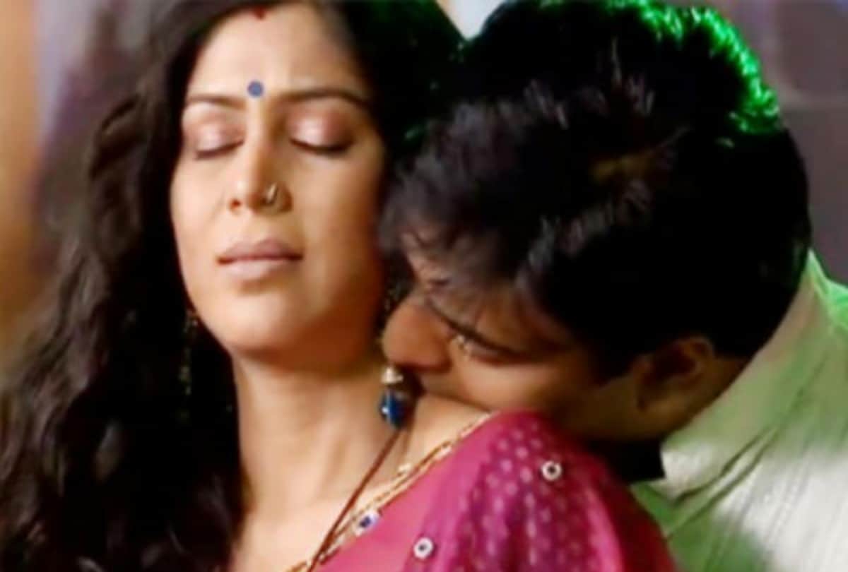 birthday special ekta kapoor first time kissing scene on serial