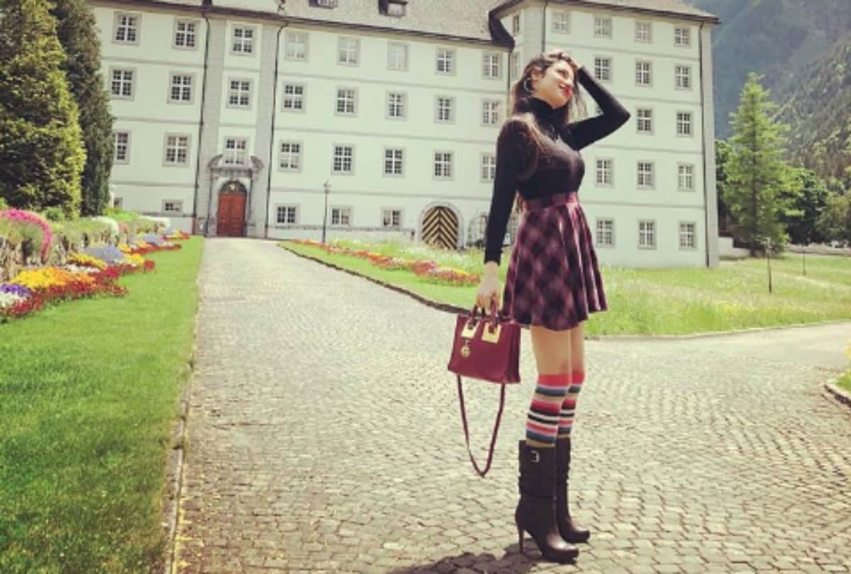 divya khosla with husband bhushan kumar enjoying summer vacation in europe