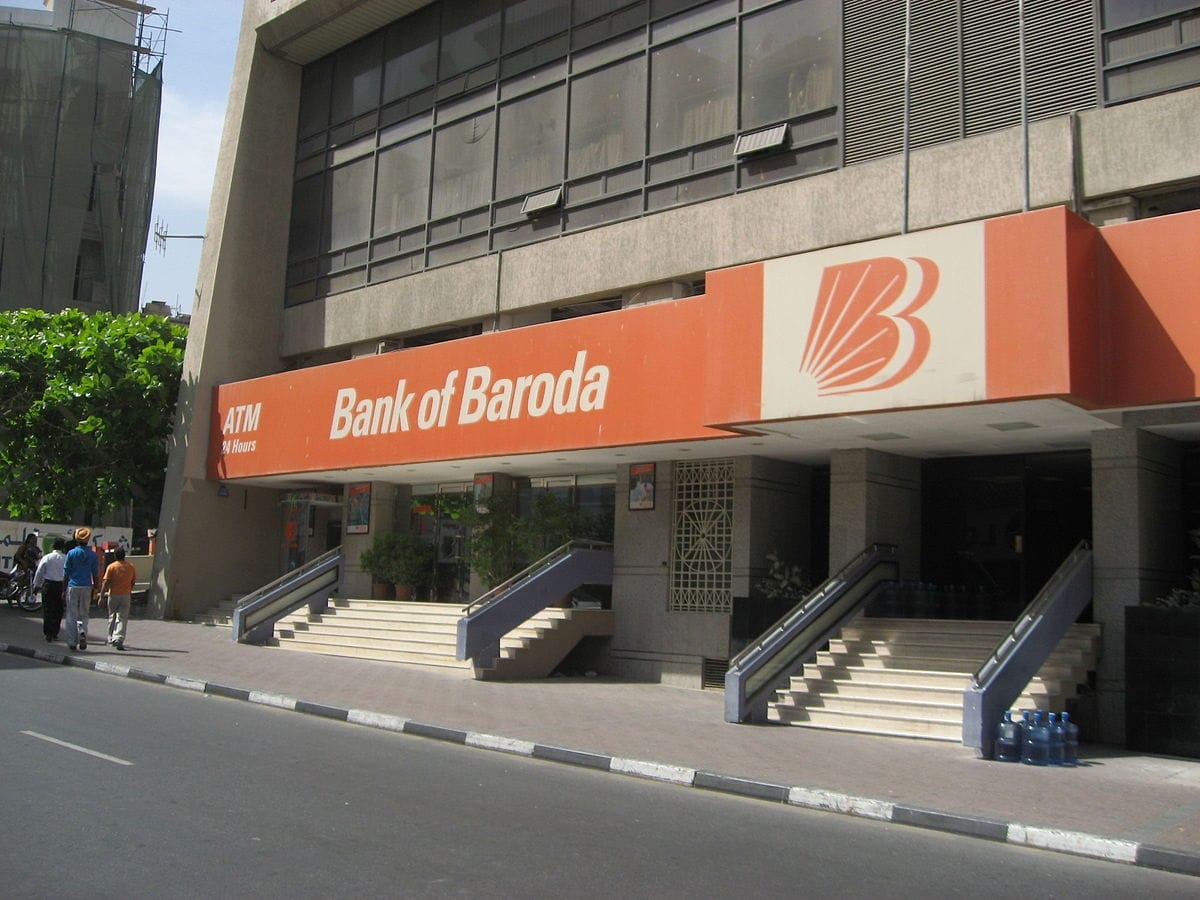 Baroda UP Bank employees 20 lakhs free insurance