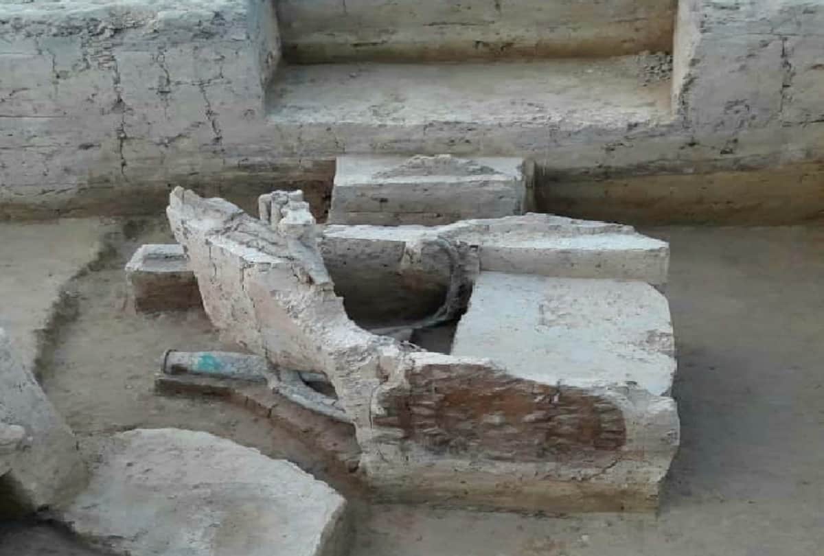Royal woman skeleton found During the excavation in baraut Baghpat