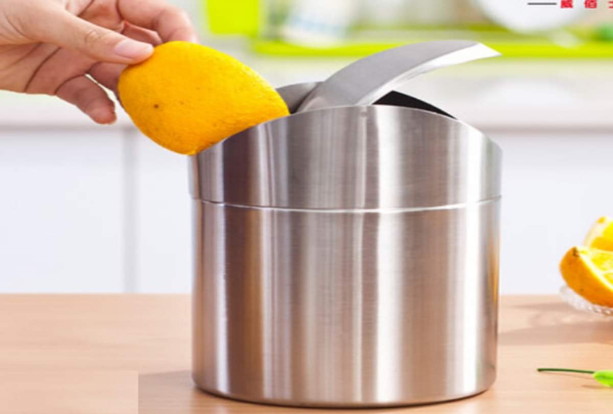 How to Get Rid of Bathroom Bad Smell Follow These Cleaning Hacks in Hindi