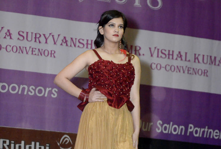 invertis university fashion designing department organized Fashion show in campus