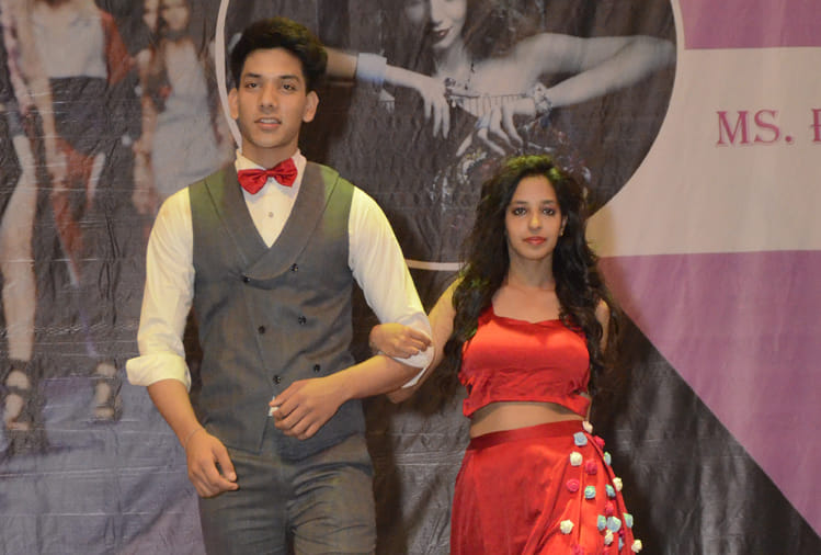 invertis university fashion designing department organized Fashion show in campus
