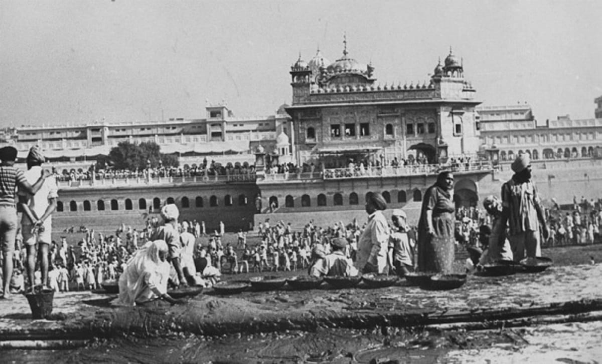 photos of operation blue star in golden temple amritsar