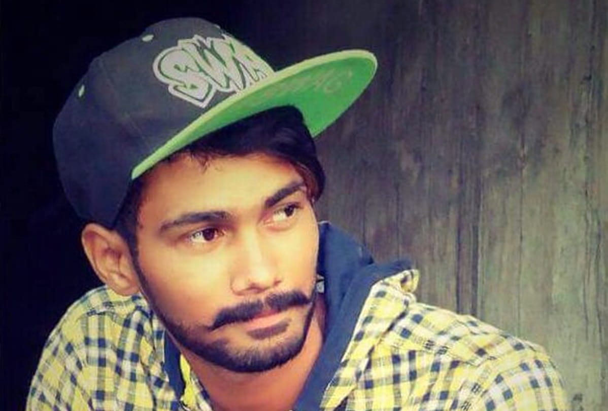 son of Congress corporator Lingaraju stabbed his girlfriend friend in Davanagere
