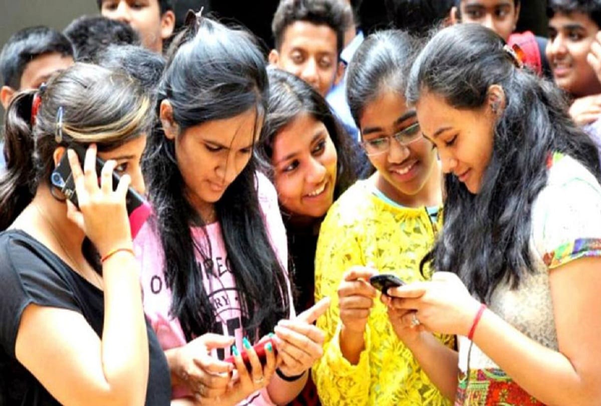 RRB Group D PET admit card available know how to download