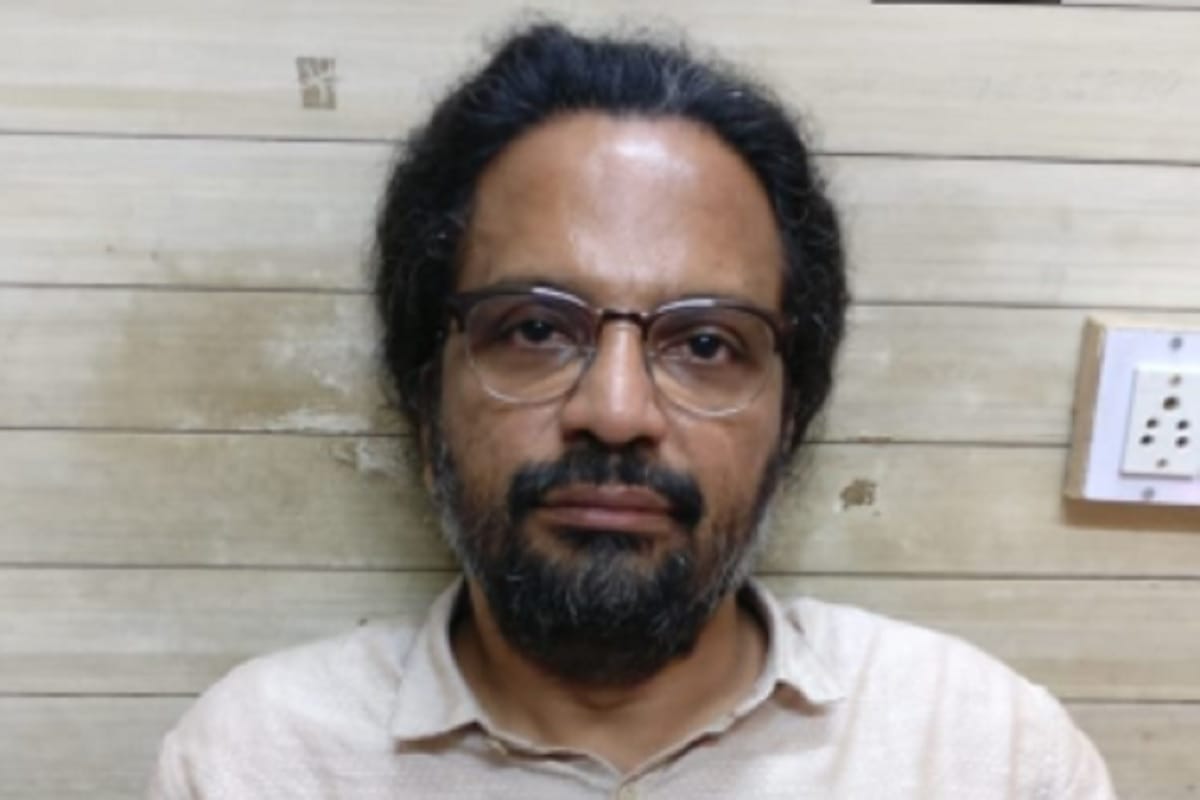 5 people arrested in Bhima Koregaon violence case in Maharashtra, Jignesh mevani questions arrests