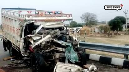 TWO DIED IN ROAD ACCIDENT IN AGRA LUCKNOW EXPRESSWAY IN FATEHABAD