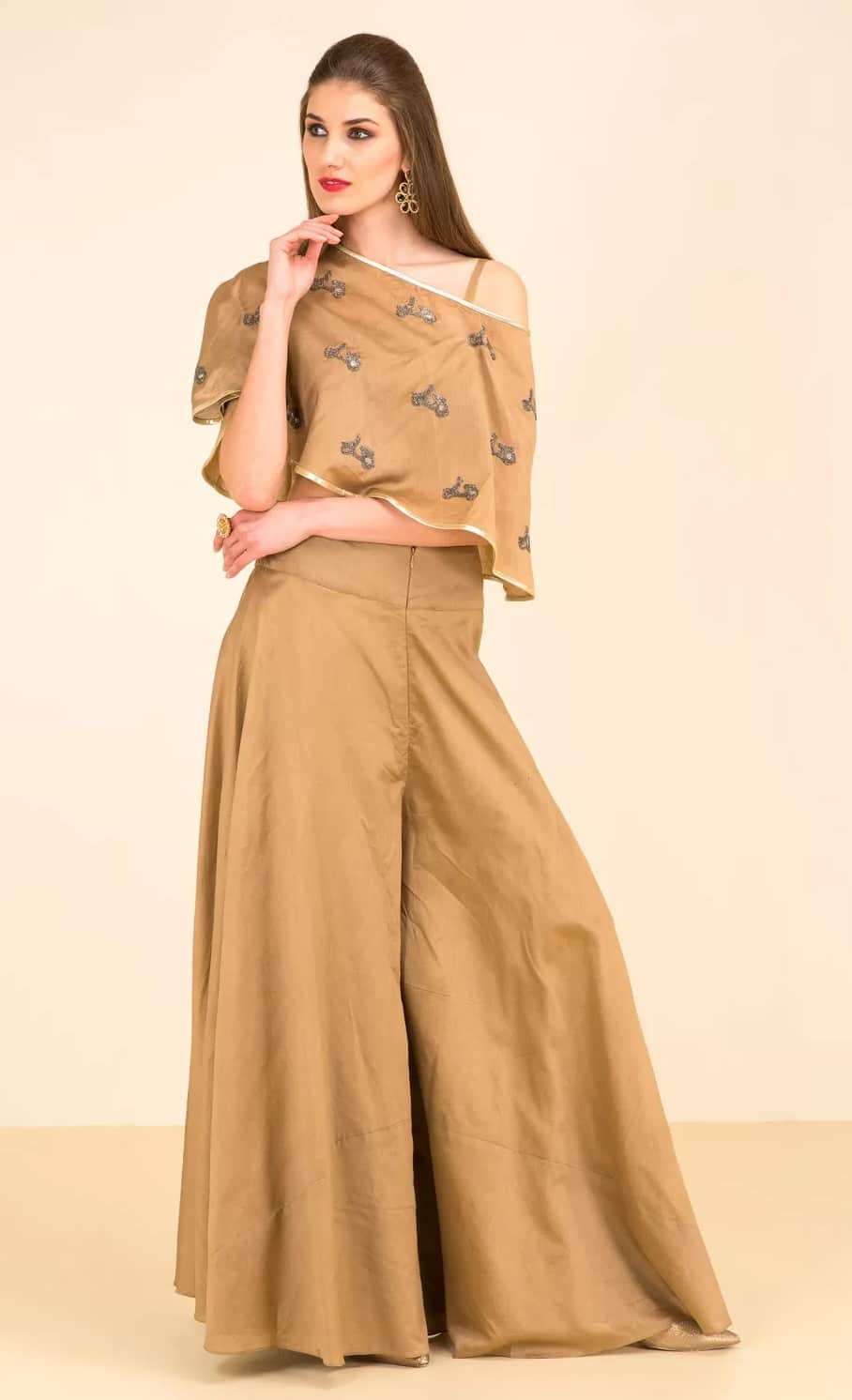 never do these mistakes when you wear crop top