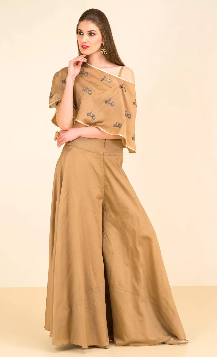 never do these mistakes when you wear crop top