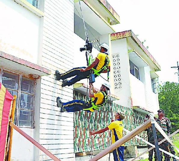 Soldiers shot dead terrorists in the house
