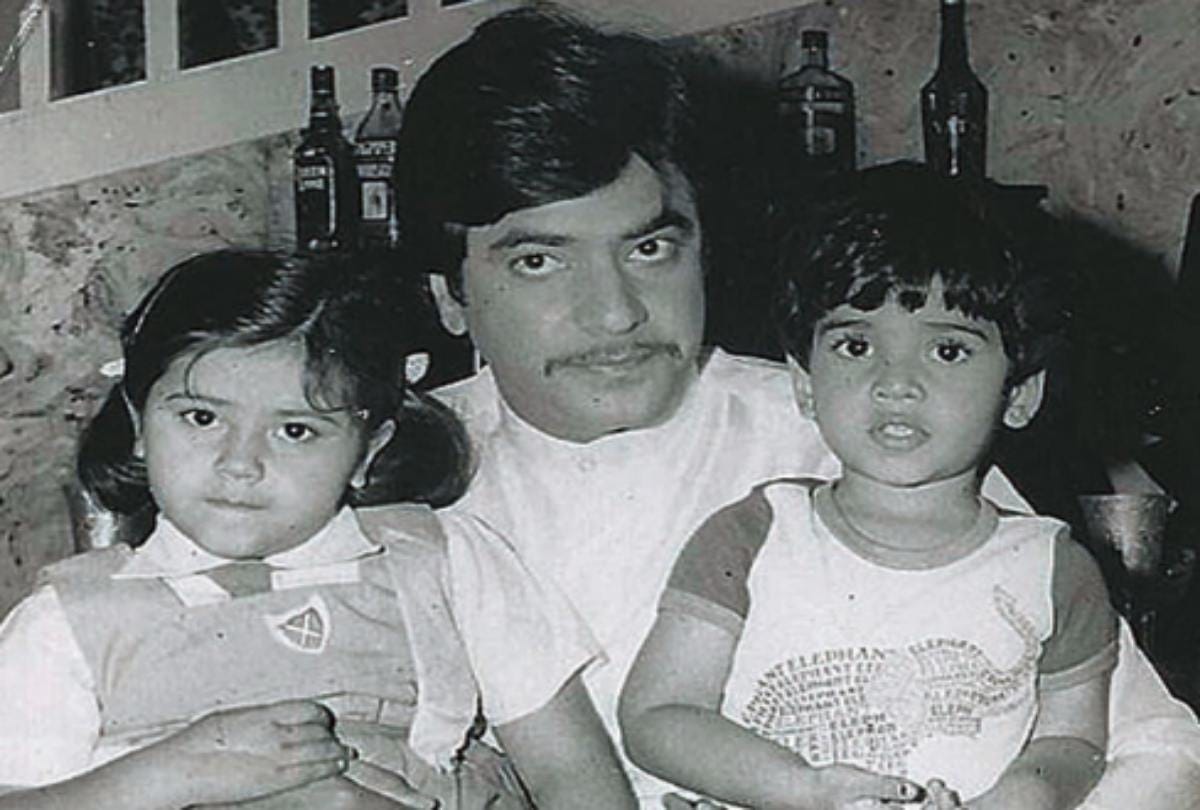 ekta kapoor Birthday Special Childhood Photos of Television Queen
